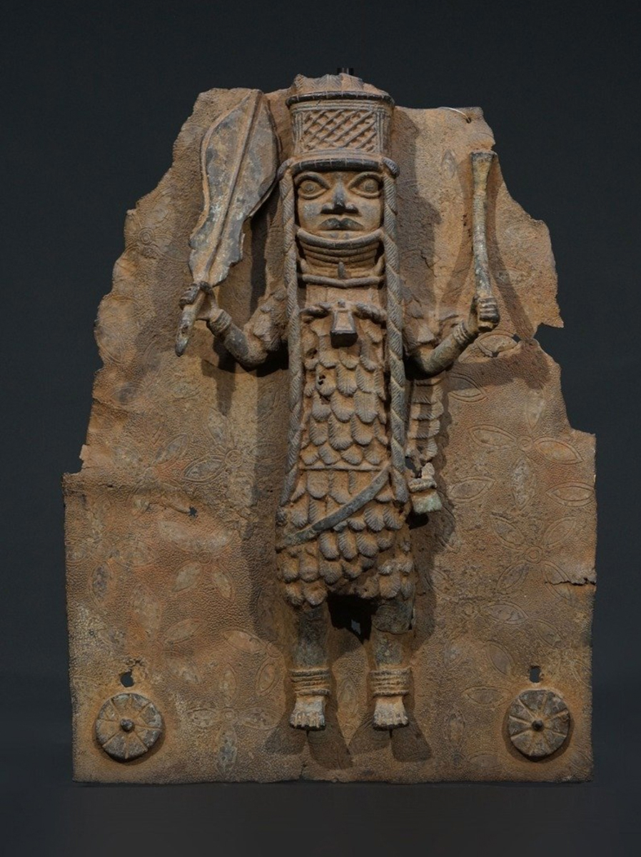 Benin bronze plaque