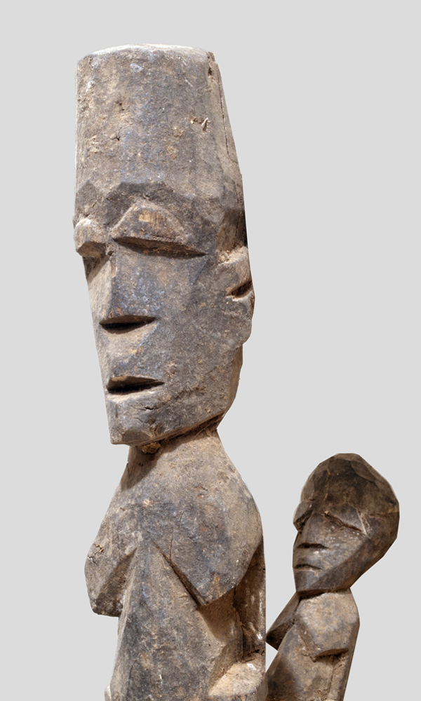 P4253697