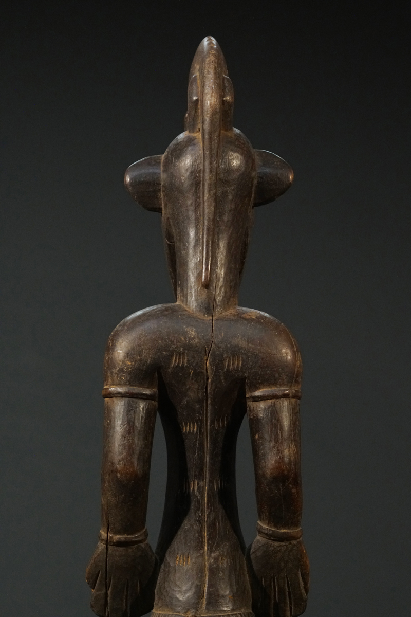 GSC01928