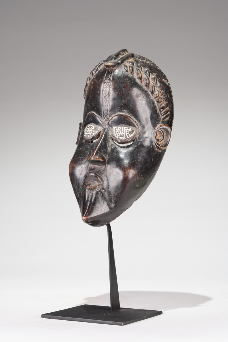 XBD136084
