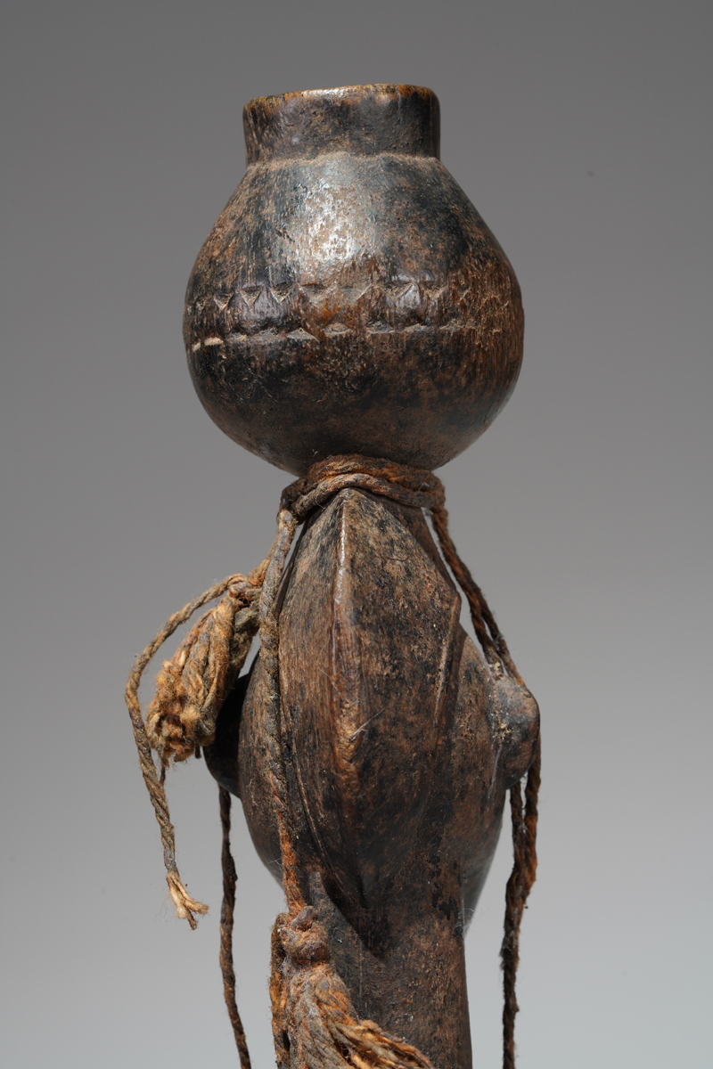 XBD180962