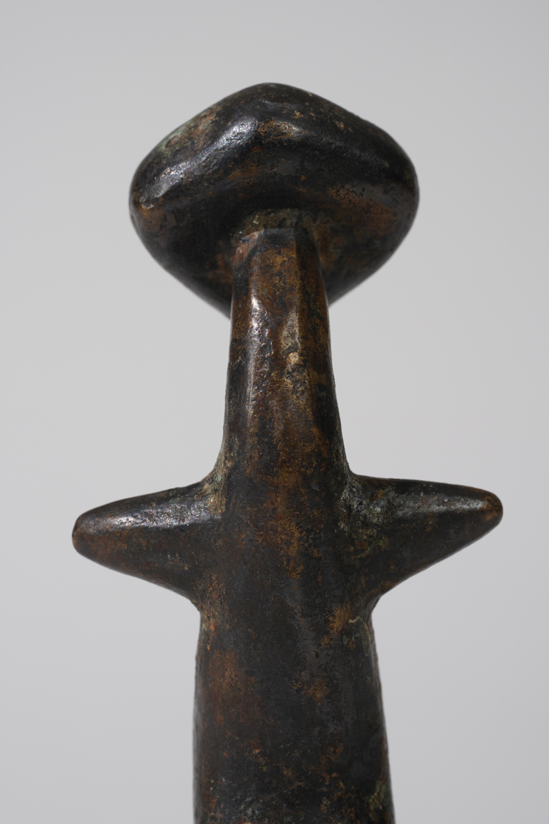 MAZ01823
